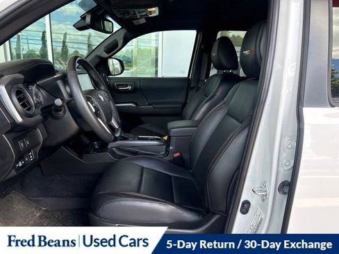 Used 2022 Toyota Tacoma TRD Pro AWD/4WD image 21