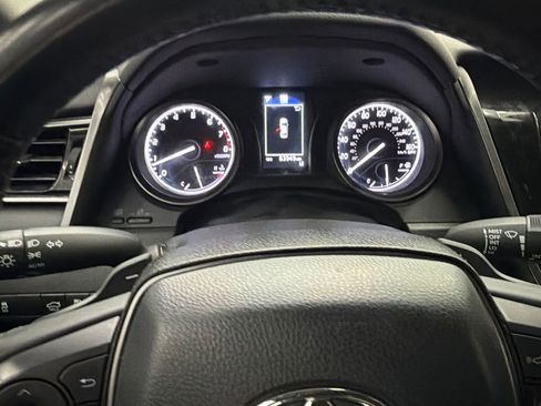 Used 2024 Toyota Camry SE FWD image 25