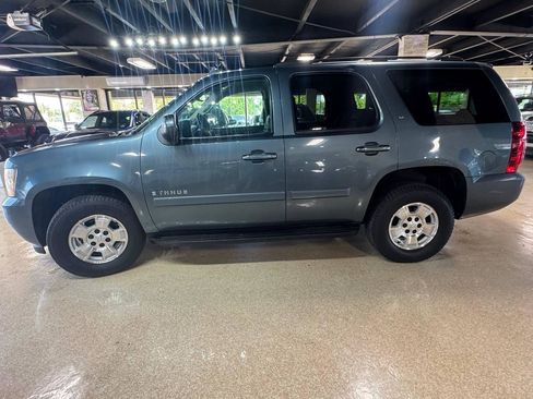 Used 2008 Chevrolet Tahoe LT w/ LT Preferred Equipment Group RWD image 4