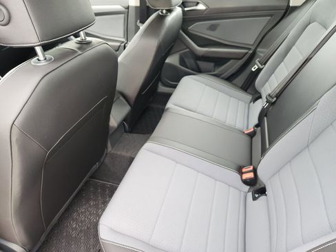 New 2026 Volkswagen Jetta SE FWD image 24