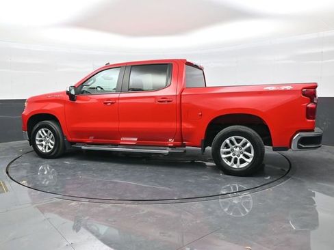 Used 2023 Chevrolet Silverado 1500 LT AWD/4WD image 4