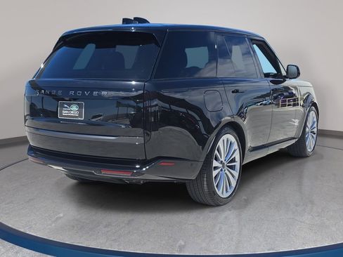 New 2026 Land Rover Range Rover SE AWD/4WD image 5