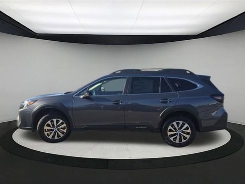 New 2025 Subaru Outback Premium image 4