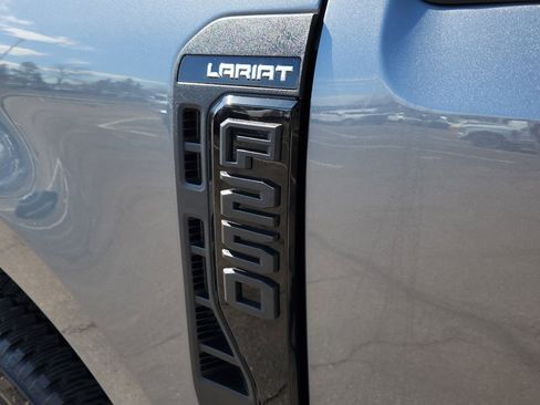 Certified 2024 Ford F250 Lariat w/ Lariat Ultimate Package image 21