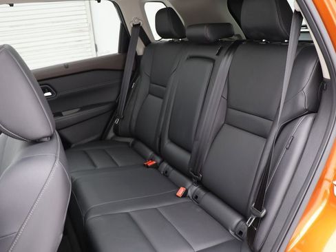 Used 2023 Nissan Rogue SL w/ SL Premium Package image 13