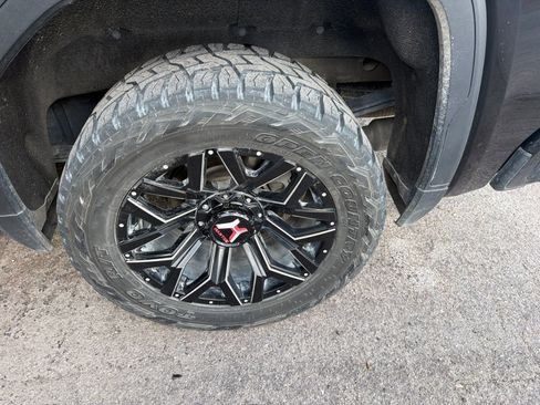 Used 2019 GMC Sierra 1500 Denali w/ Denali Ultimate Package AWD/4WD image 14
