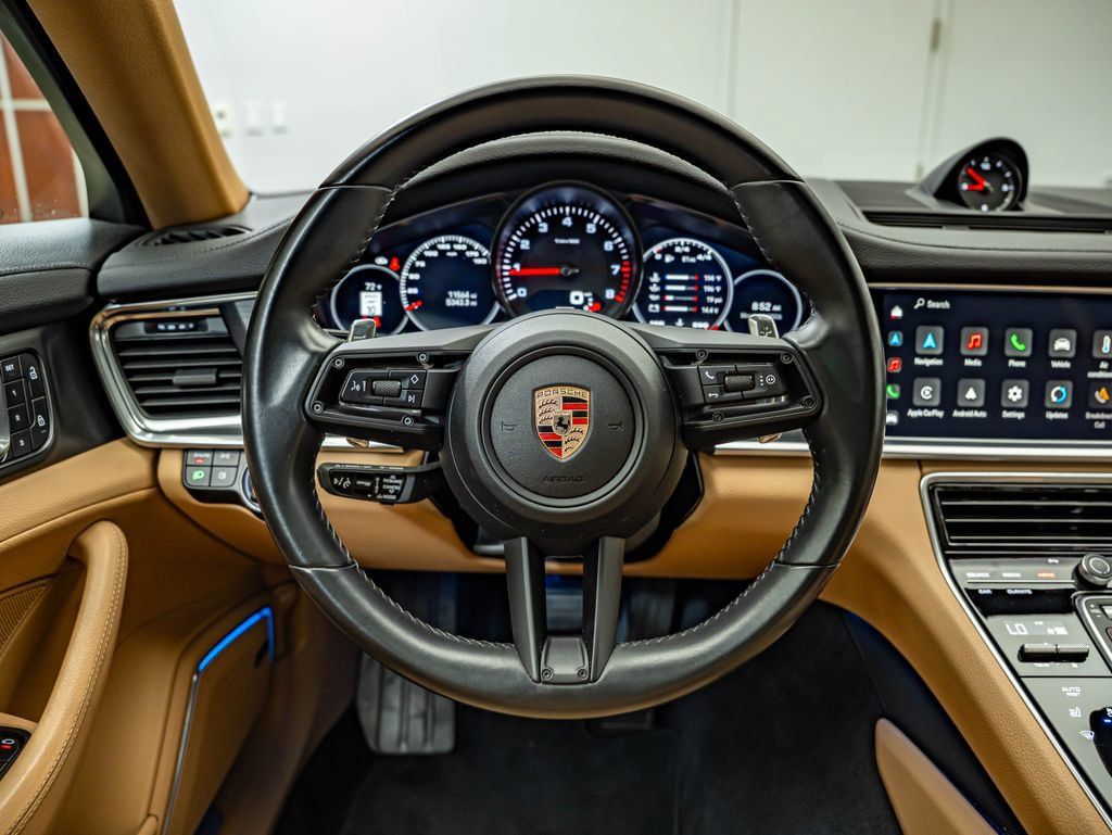 Certified 2023 Porsche Panamera Platinum Edition RWD image 29
