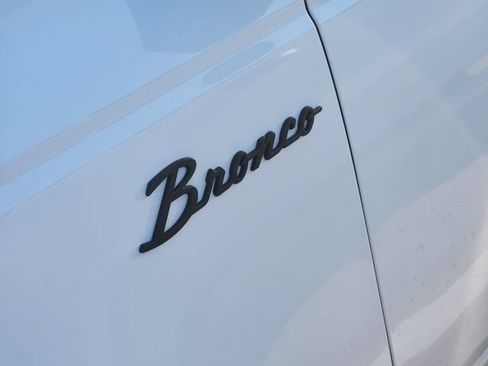 Used 2024 Ford Bronco Wildtrak AWD/4WD image 10