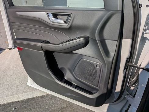 New 2026 Ford Escape Base image 20