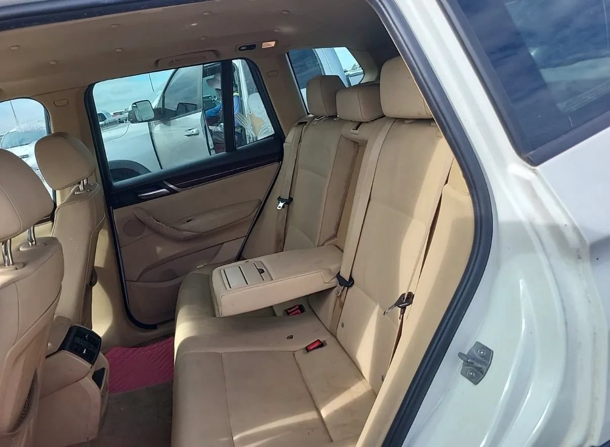 Used 2015 BMW X3 sDrive28i RWD image 9