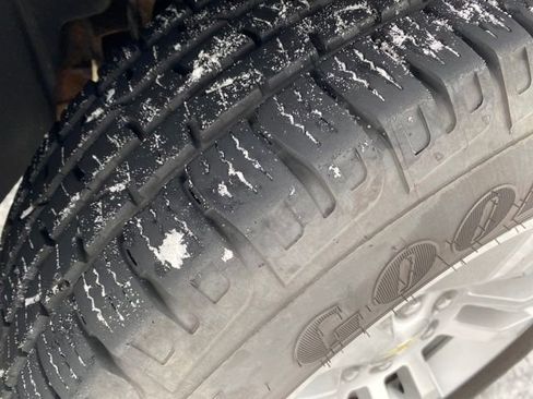 Used 2015 Chevrolet Tahoe LT image 27