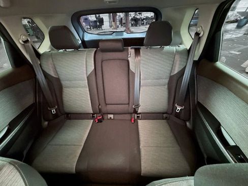 Certified 2023 Nissan Rogue SV image 19