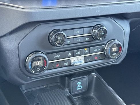 Used 2025 Ford Bronco Big Bend image 28