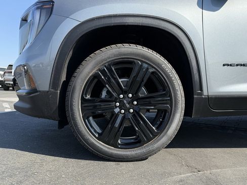 New 2025 GMC Acadia Elevation w/ Elevation Premium Package image 4