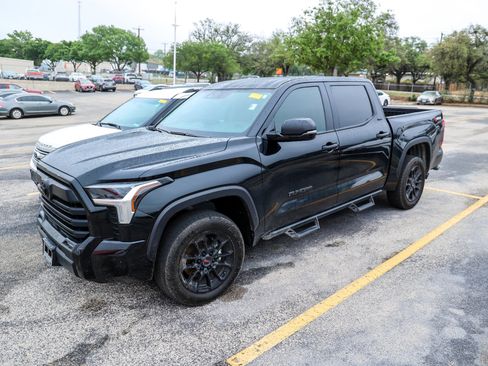 Used 2023 Toyota Tundra SR5 w/ SR5 Convenience Package AWD/4WD image 3