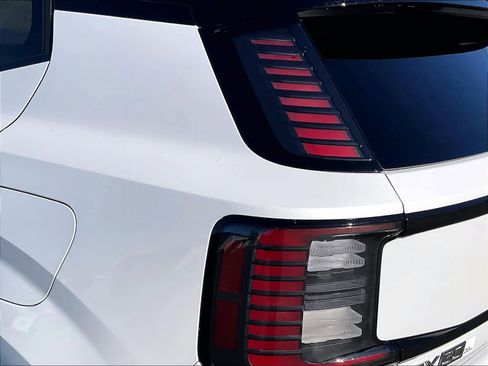 New 2026 Volvo EX30 Ultra w/ Protection Package Premier image 25