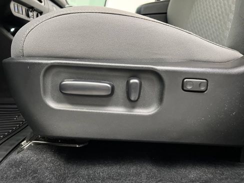 Used 2023 Toyota Tacoma SR5 w/ Technology Package AWD/4WD image 13