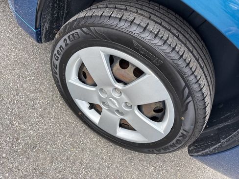 Used 2009 Chevrolet HHR LS image 14