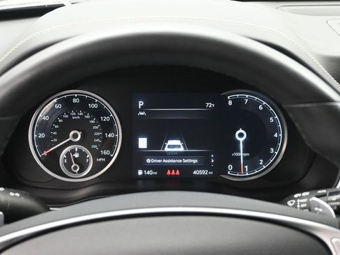 Used 2024 Genesis GV80 2.5T AWD/4WD image 13