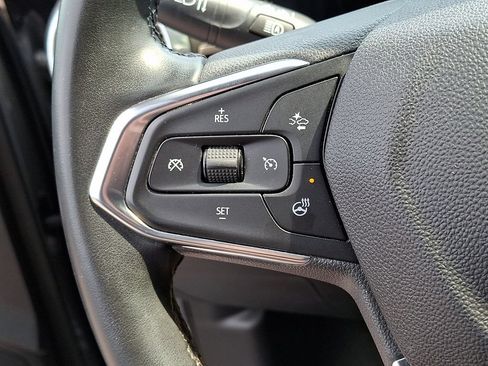 Used 2024 Chevrolet Trax ACTIV FWD image 20