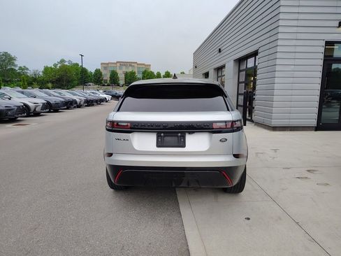 Used 2020 Land Rover Range Rover Velar R-Dynamic S AWD/4WD image 32