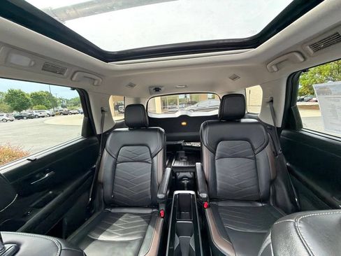 Used 2023 Nissan Pathfinder Platinum AWD/4WD image 14