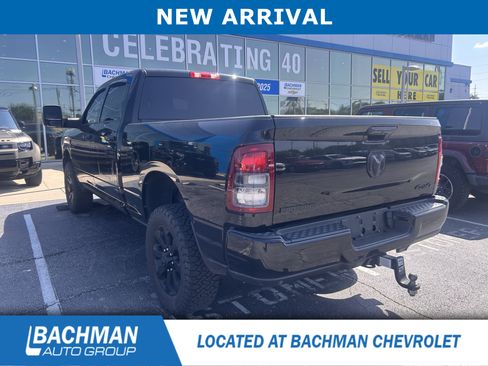 Used 2023 RAM 2500 Big Horn w/ Night Edition AWD/4WD image 5