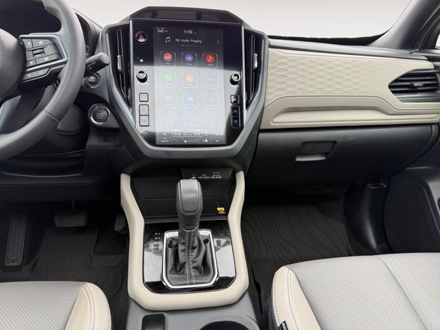 Used 2025 Subaru Forester Limited AWD/4WD image 20