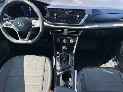 Used 2023 Volkswagen Taos SE w/ Black Wheel Package AWD/4WD image 12