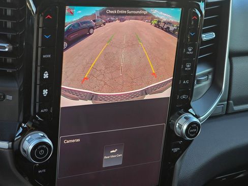 New 2026 RAM 1500 Big Horn AWD/4WD image 13