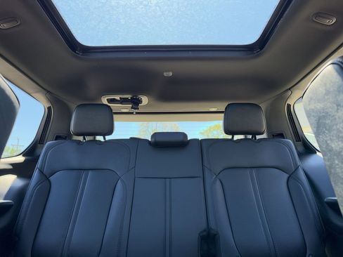 New 2026 Jeep Grand Wagoneer Limited AWD/4WD image 43