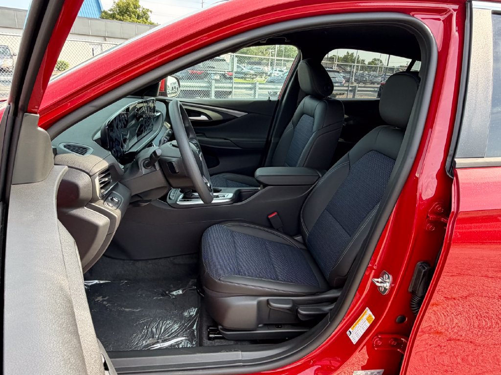 New 2026 Buick Envista Preferred w/ Advanced Safety Package FWD image 18