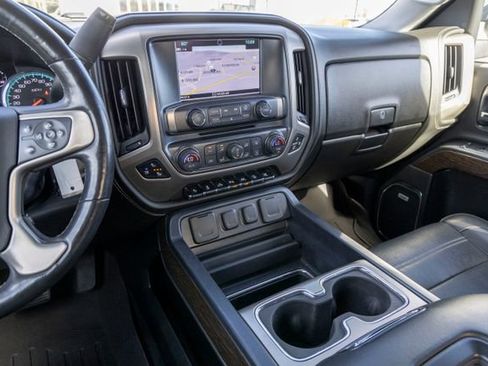 Used 2018 GMC Sierra 1500 Denali image 19