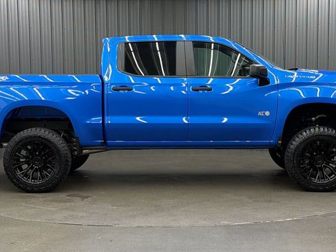 Used 2025 Chevrolet Silverado 1500 Custom AWD/4WD image 6