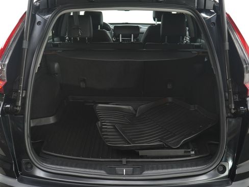 Used 2022 Honda CR-V Touring image 9