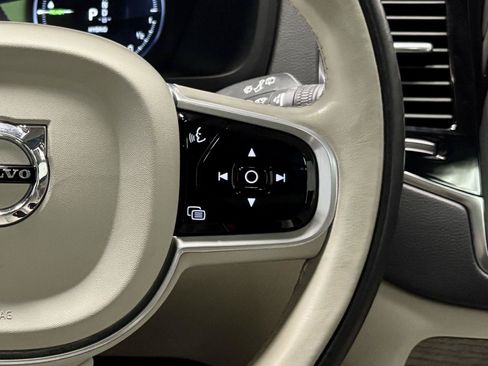 Used 2021 Volvo XC90 T8 Inscription w/ Advanced Package AWD/4WD image 28