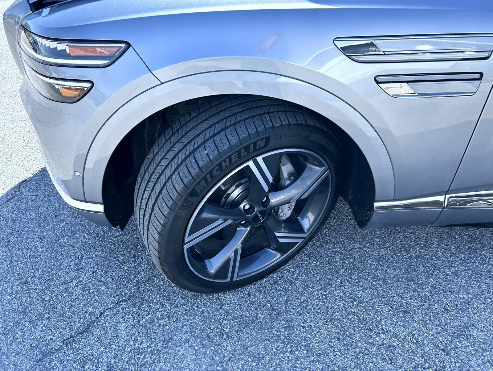 Certified 2026 Genesis GV80 3.5T Prestige AWD/4WD image 23