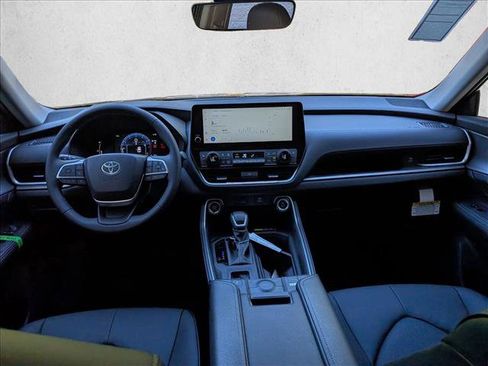 New 2026 Toyota Grand Highlander AWD image 14