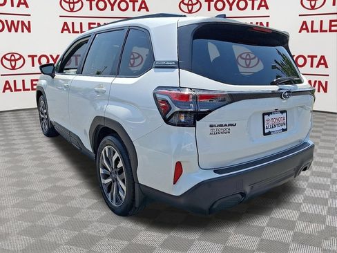 Used 2025 Subaru Forester Touring AWD/4WD image 6