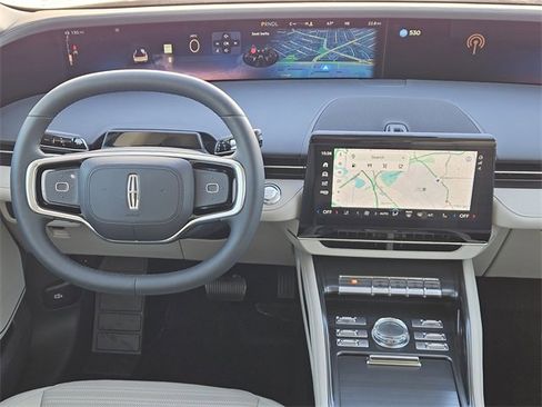 New 2026 Lincoln Nautilus Reserve image 25