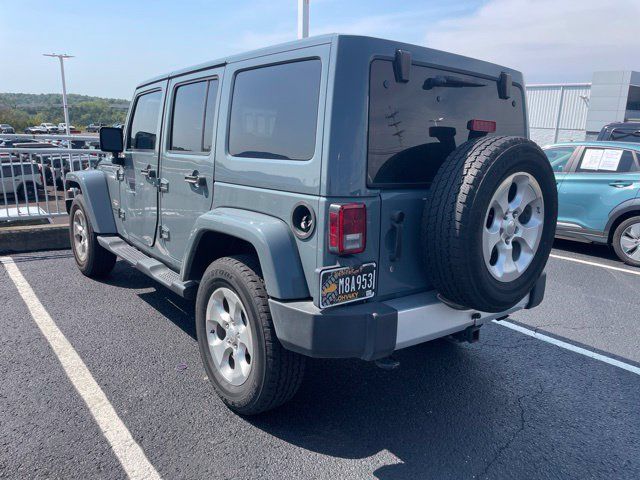 Used 2015 Jeep Wrangler Unlimited Sahara AWD/4WD image 6