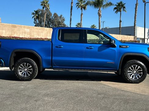Used 2023 GMC Sierra 1500 AT4 w/ AT4 Premium Package image 3