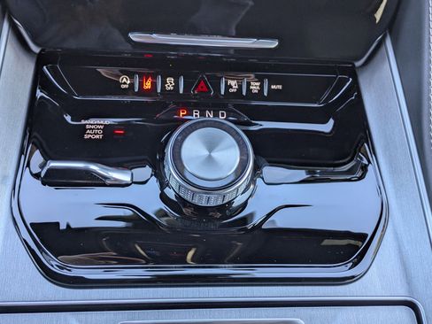 New 2026 Jeep Grand Wagoneer L Limited image 15