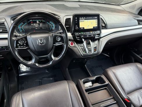Used 2018 Honda Odyssey Touring image 23
