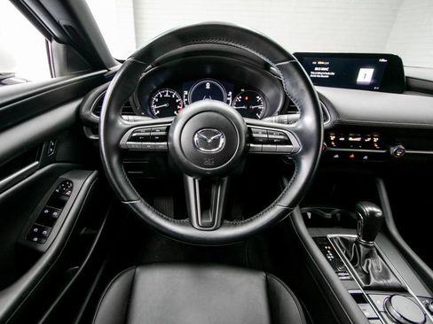 Used 2020 MAZDA MAZDA3 AWD Hatchback image 12