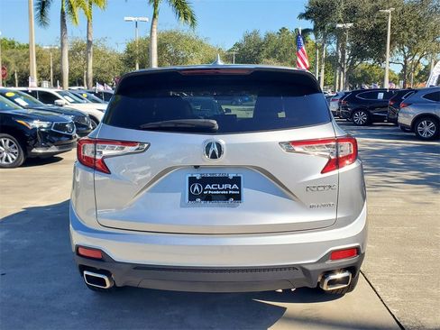 Used 2025 Acura RDX SH-AWD image 6