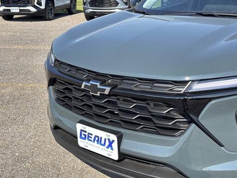 New 2026 Chevrolet Trax LT w/ Driver Confidence Package image 3