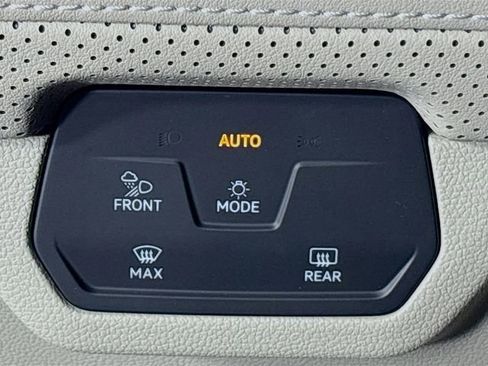 New 2026 Volkswagen Atlas SEL Premium R-Line image 10