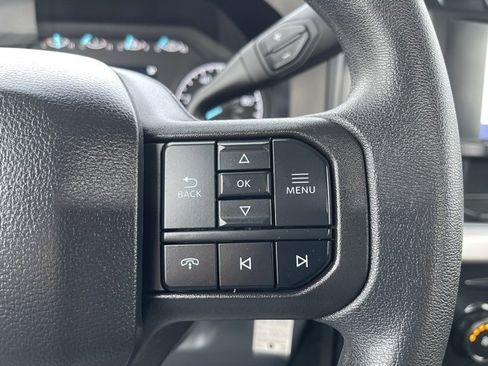 Used 2024 Ford F550 4x4 Regular Cab Super Duty image 17