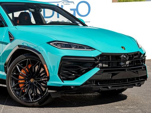 Used 2025 Lamborghini Urus SE AWD/4WD image 5